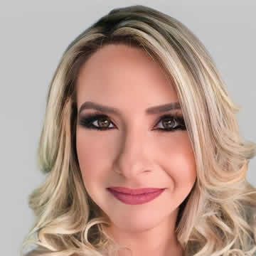 Débora Boscolo - Consultora, Professora e Palestrante