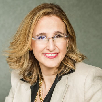Flavia Mardegan - Mestre em Administração de Empresas